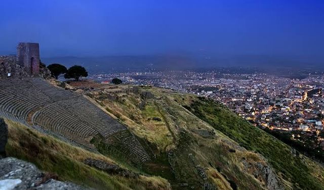 SGK'dan İzmir'de dev satış: Bergama'daki taşınmazlar vitrinde!