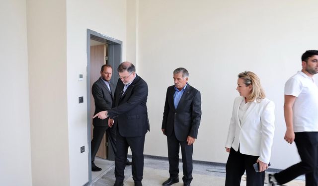 AK Partili Saygılı, Urla Gençlik Merkezi'ndeki çalışmaları yerinde inceledi!