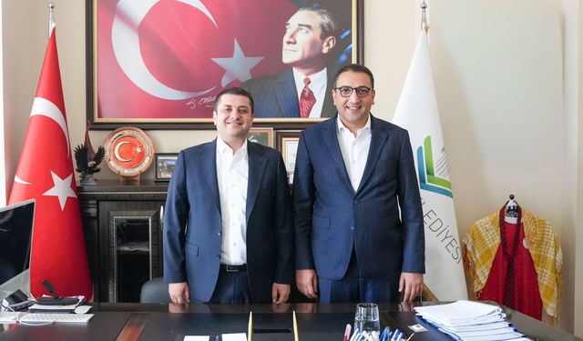 Başkanların gözaltına alınmasının ardından Övünç Demir'den açıklama: Adaletin bir an önce tecelli edeceğine inanıyorum!