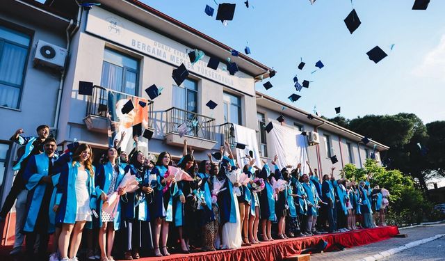 DEÜ Bergama Meslek Yüksekokulu'nda kepler geleceğe fırlatıldı!