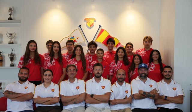 Göztepe 14 milli sporcu ile yelkende tarih yazdı!