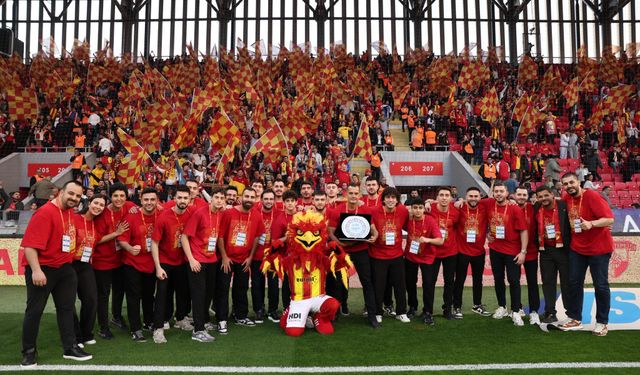 Göztepe'de Juan Silva beklemede, gözler Emersonn'da!