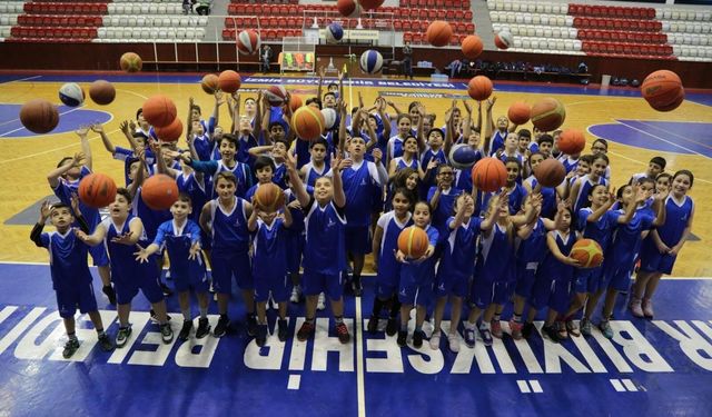 İzmir’de 15 farklı noktada ücretsiz spor eğitimi!