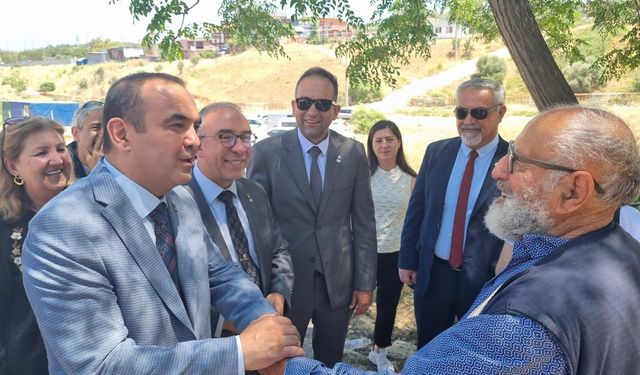 Zafer Partisi İzmir’den 5 ilçelik saha turu: “Vatandaş kaygılı”
