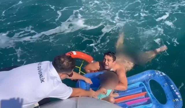 Didim açıklarında korku dolu anlar: Deniz yatağıyla sürüklenen çocuk son anda kurtarıldı...