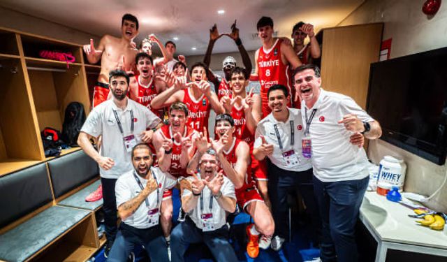 Aliağa Petkimspor'dan milli başarı: İzmir'in gururları final yolunda