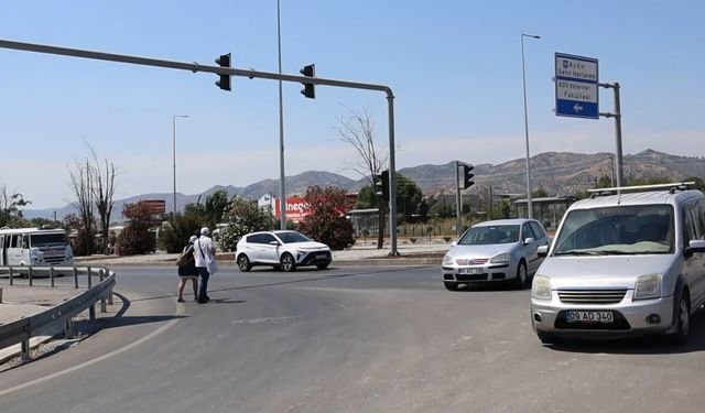 Aydın Şehir Hastanesi yolunda üst geçit isyanı!