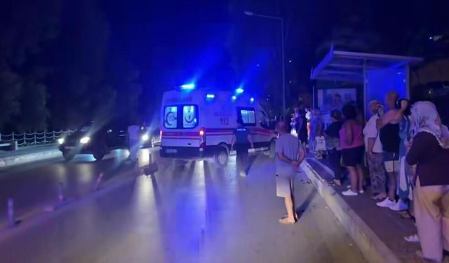 Söke'de motosiklet ile otomobil çarpıştı: Sürücü ağır yaralandı