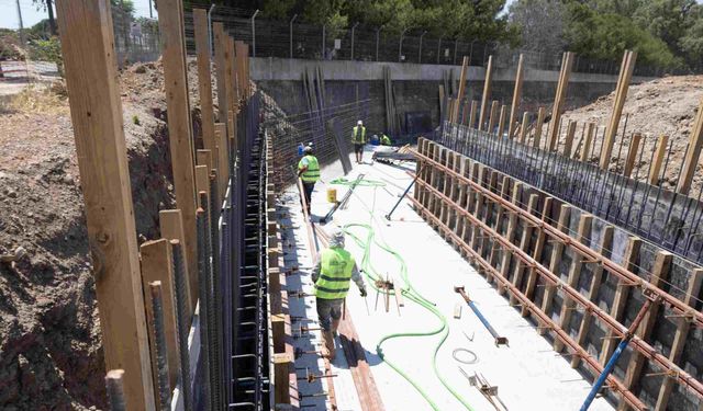 İzmir'de su baskınlarına neşter! 350 milyon liralık projede yüzde 37 tamamlandı
