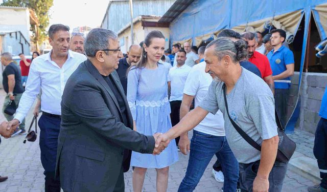 Buca Belediye Başkan Vekili Hüseyin Benzer sahaya indi!