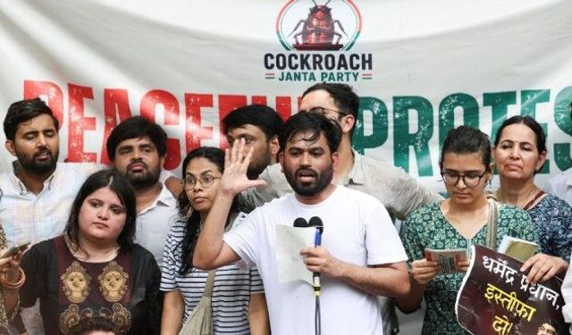 "Hamamböceği Hareketi" büyüyor: Hindistan'da protestolar için yeni yol haritası