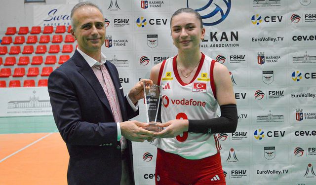 Göztepe’nin filede milli gururu Duru Zeren