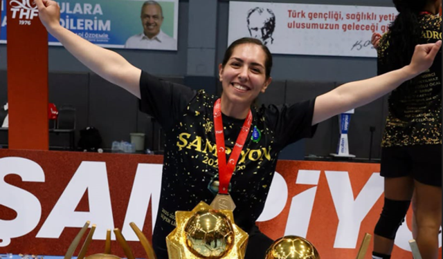 Göztepe, Yaren Berfe Göker’i transfer etti!