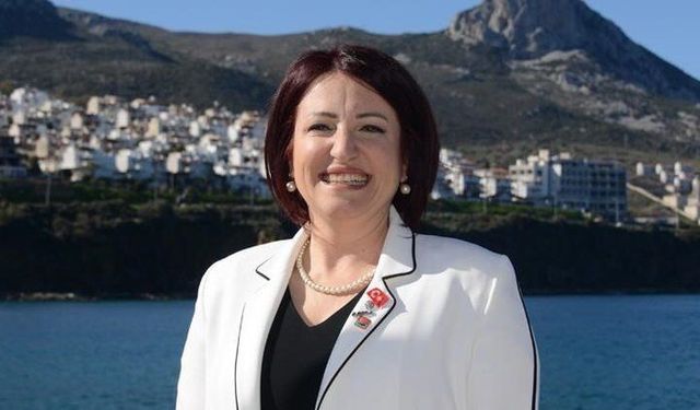 Karaburun da CHP'ye veda etti!
