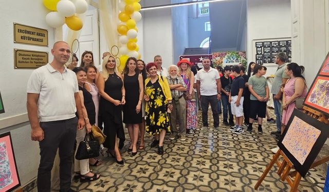 İzmir Ödemiş'te tarihi okul için müthiş destek: Bir ayda 4 bin kitap toplandı
