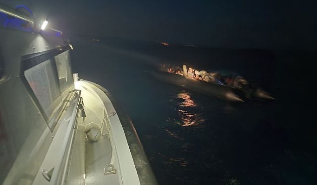 İzmir Urla'da göçmen operasyonu: 41 kişi yakalandı, 1 gözaltı!