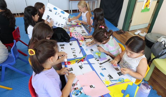 Konak'ta yaş gruplarına özel eğitimler sürüyor! Çocuklar için dolu dolu bir yaz...