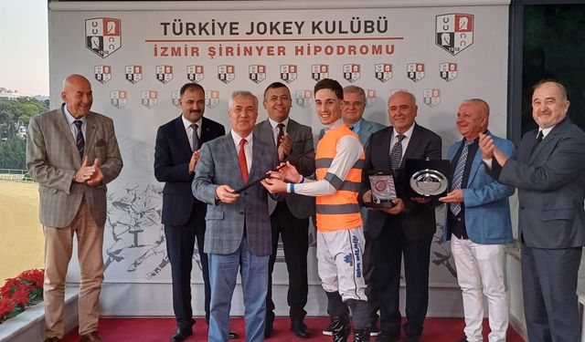 İzmir’de Demirci Akıncıları Koşusu 4. kez düzenlendi! Demircililer Şirinyer Hipodromu’nda buluştu