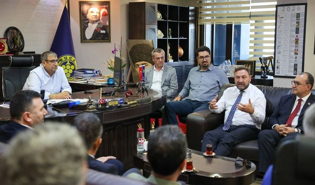 CHP’den Buca çıkarması! Gümrükçü vatandaş ve STK’larla buluştu