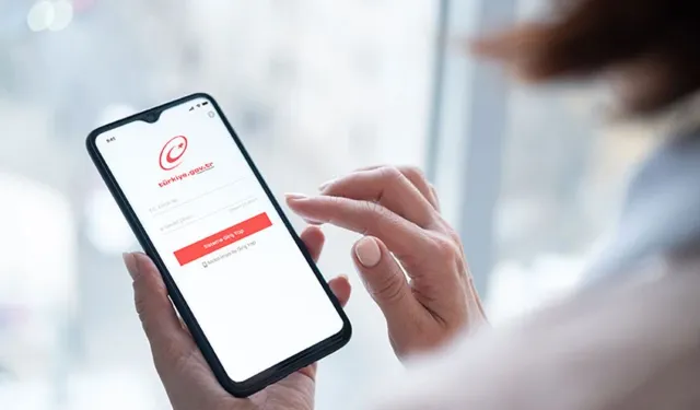 23 Ağustos e-Devlet çöktü mü, neden girilmiyor? e-Devlet ne zaman düzelecek?