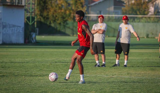 Göztepe'de Samsunspor mesaisi sürüyor: Stoilov yönetiminde taktik çalışma