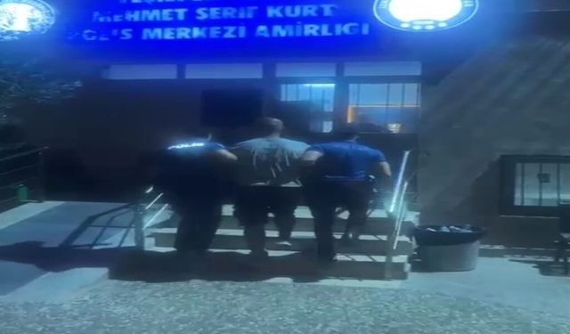 Karabağlar'da aranan hükümlü yakalandı: Kasten öldürme suçundan 12 yıl 6 ay hapis cezası bulunuyordu