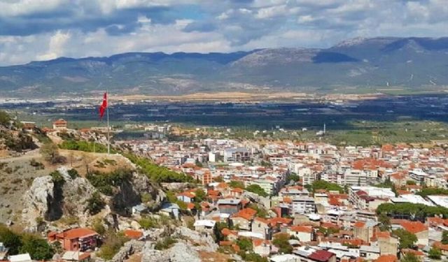 Kemalpaşa’da belediye taşınmazları parsel parsel kiralanacak!
