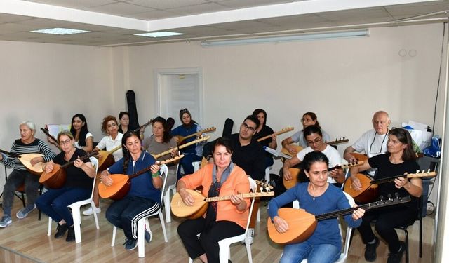 Çiğli’de sanat dolu güz dönemi: Kurslar başlıyor!