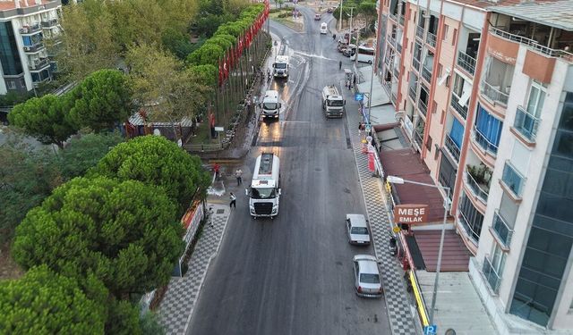 Menderes'te Başkan Vekili Şen'den temizlik mesajı: "Hemşehrilerimize karşı sorumluluğumuz var"