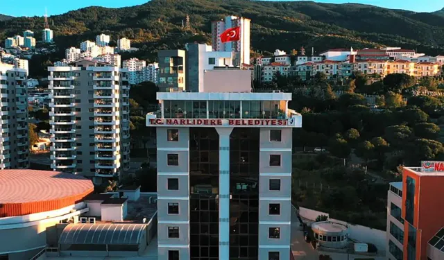 Narlıdere olağanüstü toplandı! SGK'den vergiye... Borçlar için takas ve şerh!