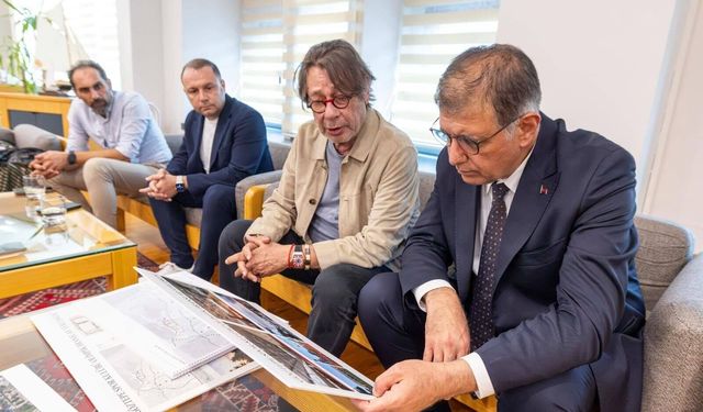 Başkan Tugay ve Göztepe Onursal Başkanı Sepil bir araya geldi! İnciraltı projesi masaya yatırıldı