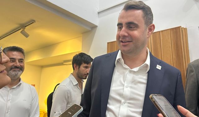 YENİ Partili Güç ilçe başkanları ile toplandı, o telefon faturası hakkında konuştu!   Kongre mesajı verdi: "Adayım"
