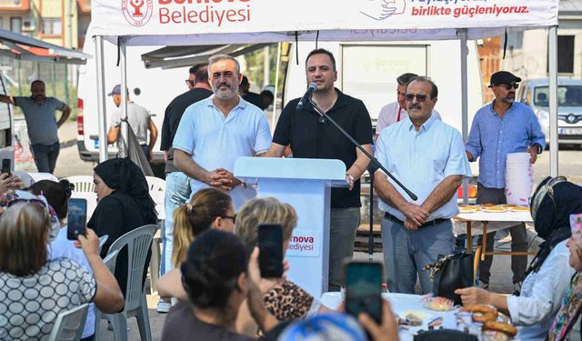 Bornova’da toprağın bereketi sofraya taştı: İlk ürünler toplandı