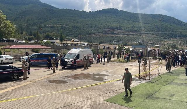 Osmaniye'de okulda silahlı saldırı! Öğretmen hayatını kaybetti