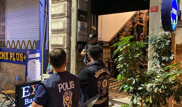 "Ailem Güvende" operasyonu: Gece kulüpleri ve derneklere eş zamanlı baskın yapıldı