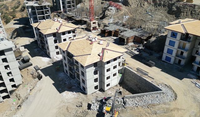AK Partili Saygılı duyurdu: Karabağlar TOKİ projesinde tarih verildi!