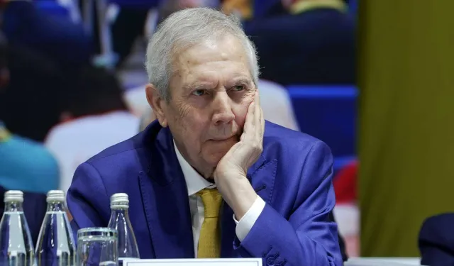 Aziz Yıldırım Fenerbahçe mali kongresinde ne dedi, transfer borçları ve ibra kararı hakkında ne açıkladı?