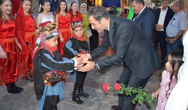 Bayındır’da kurtuluş coşkusu!  104 yıllık gurur
