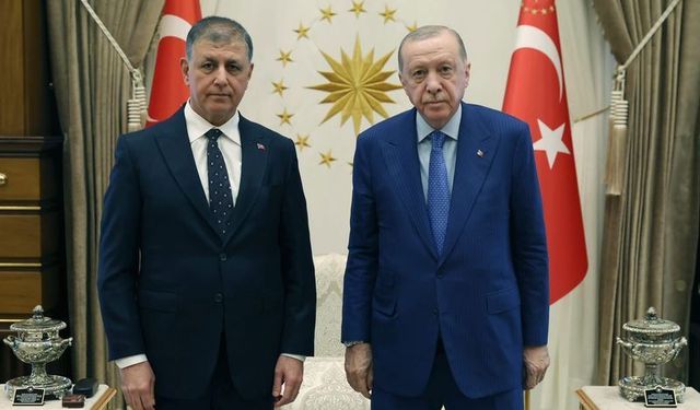 Cumhurbaşkanı Recep Tayyip Erdoğan, İzmir Büyükşehir Belediye Başkanı Cemil Tugay'ı kabul etti