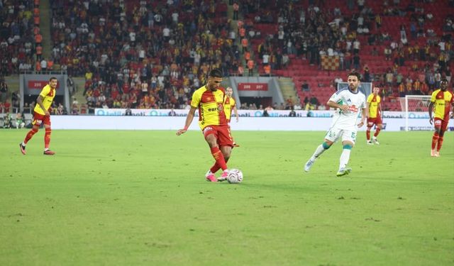 Göztepe son dakikada 1 puana razı oldu!