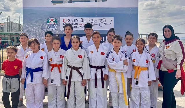 Göztepe’nin minik sporcuları kürsüyü doldurdu:1 altın, 2 gümüş, 4 bronz madalya