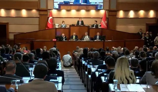 İBB Meclisi’nde “Senin Kocan Nerede?” gerginliği!