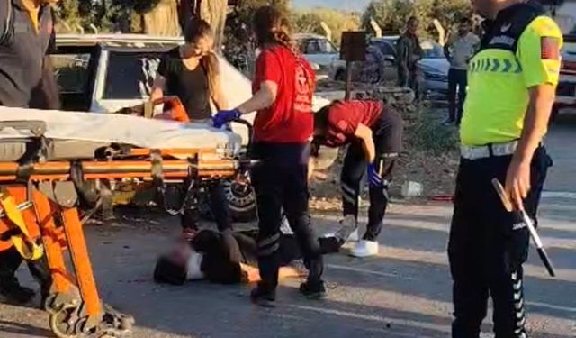 İzmir Bayındır’da trafik kazası: Otomobil motosiklete çarptı