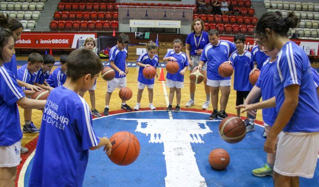 İzmir spor okulları kayıtları başlıyor: Kış döneminde 19 branşta eğitim