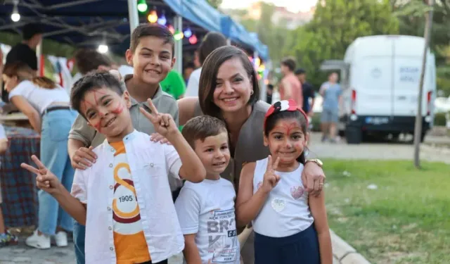 Karabağlar’da 36 bin çocuk kültür ve sanatla buluştu: "Neşeli Sokaklar" 3. sezonunu tamamladı!