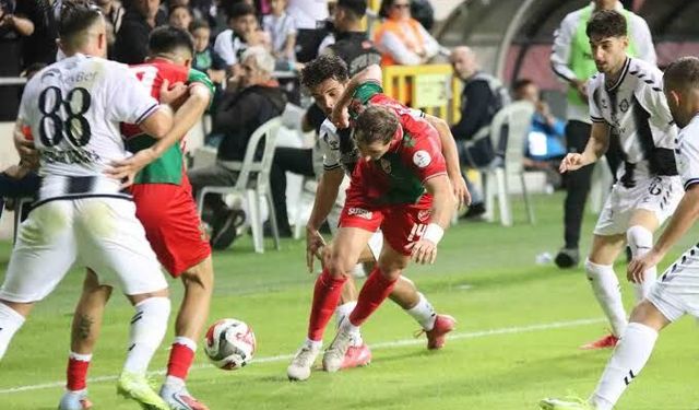 Karşıyaka-Altay derbisinde biletler satışta! İşte fiyatlar