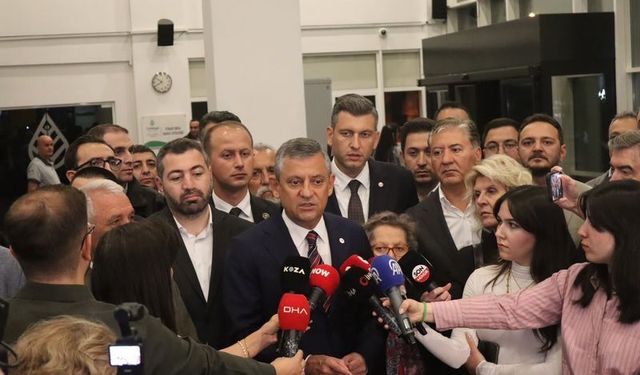 Özgür Özel’den iktidara çağrı: “Ya sandığı getirsinler, ya da emeklileri bu sefaletten kurtarsınlar”
