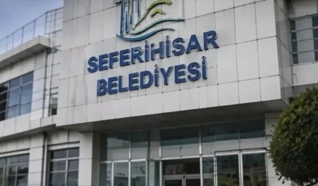 Art arda yapılan operasyonlarla yönetim kadrosu çöktü: Seferihisar belediyesi tarihe geçti!