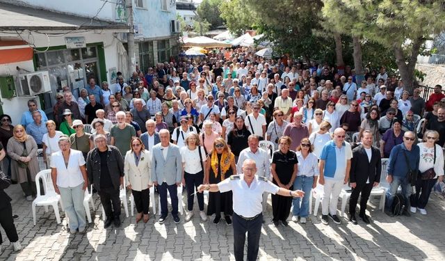 Seferihisar’da yerel üretime dev destek: Binler Ulamış Köy Meydanı’nda buluştu