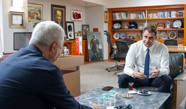 YENİ Parti'den Kemalpaşa çıkarması: "İktidar yolculuğunu yerelden başlatıyoruz!"
